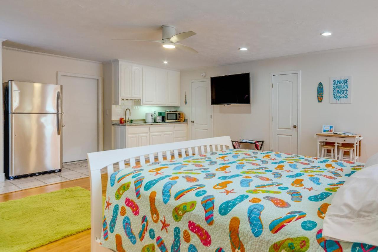 Gulf Breeze Vacation Rental For 2 With Pool Access! Eksteriør billede