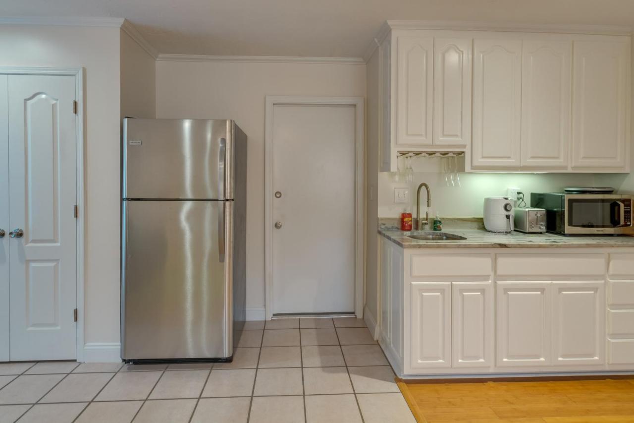 Gulf Breeze Vacation Rental For 2 With Pool Access! Eksteriør billede